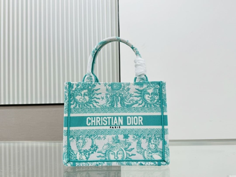 Dior Shopping Bags